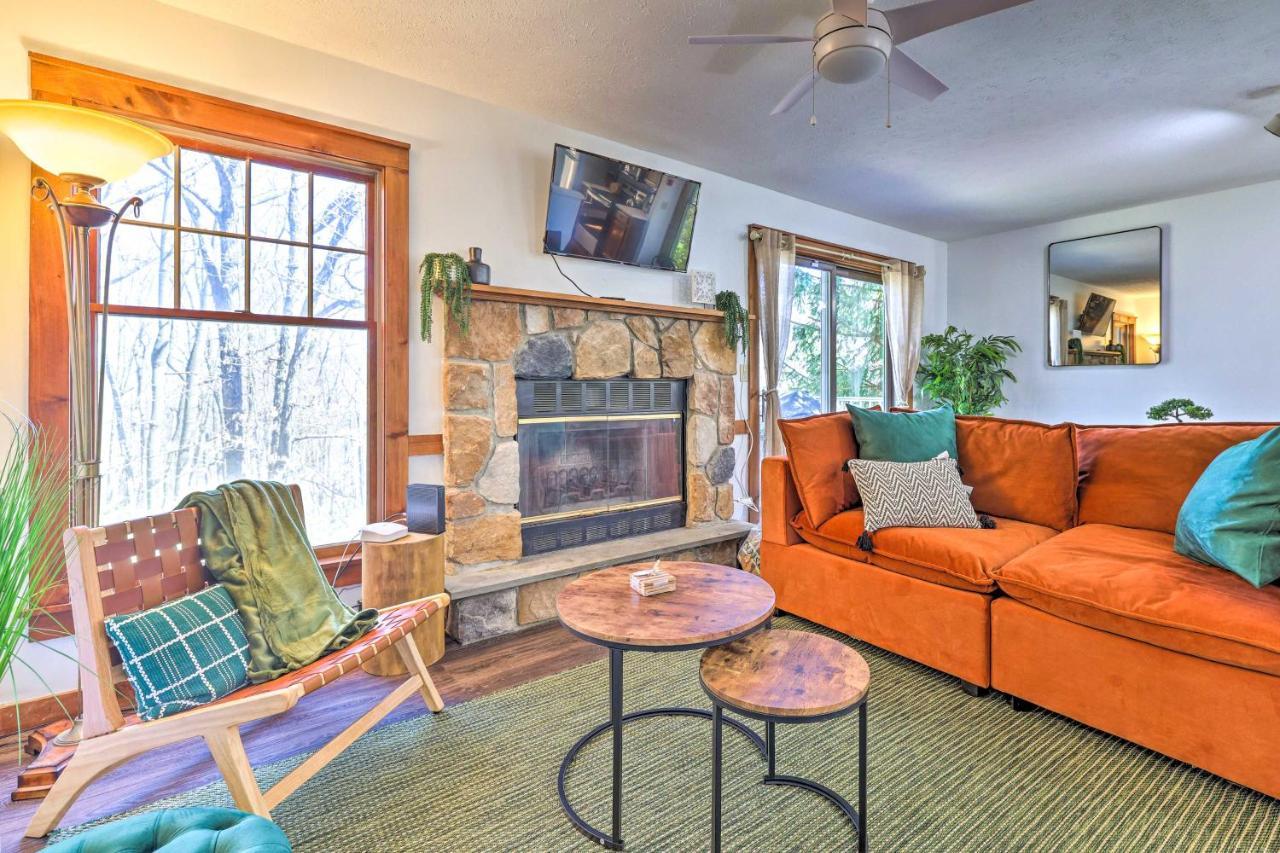 Pocono Retreat, 1 Mi To State Park And Ski Access! แทนเนอร์สวิลล์ ภายนอก รูปภาพ