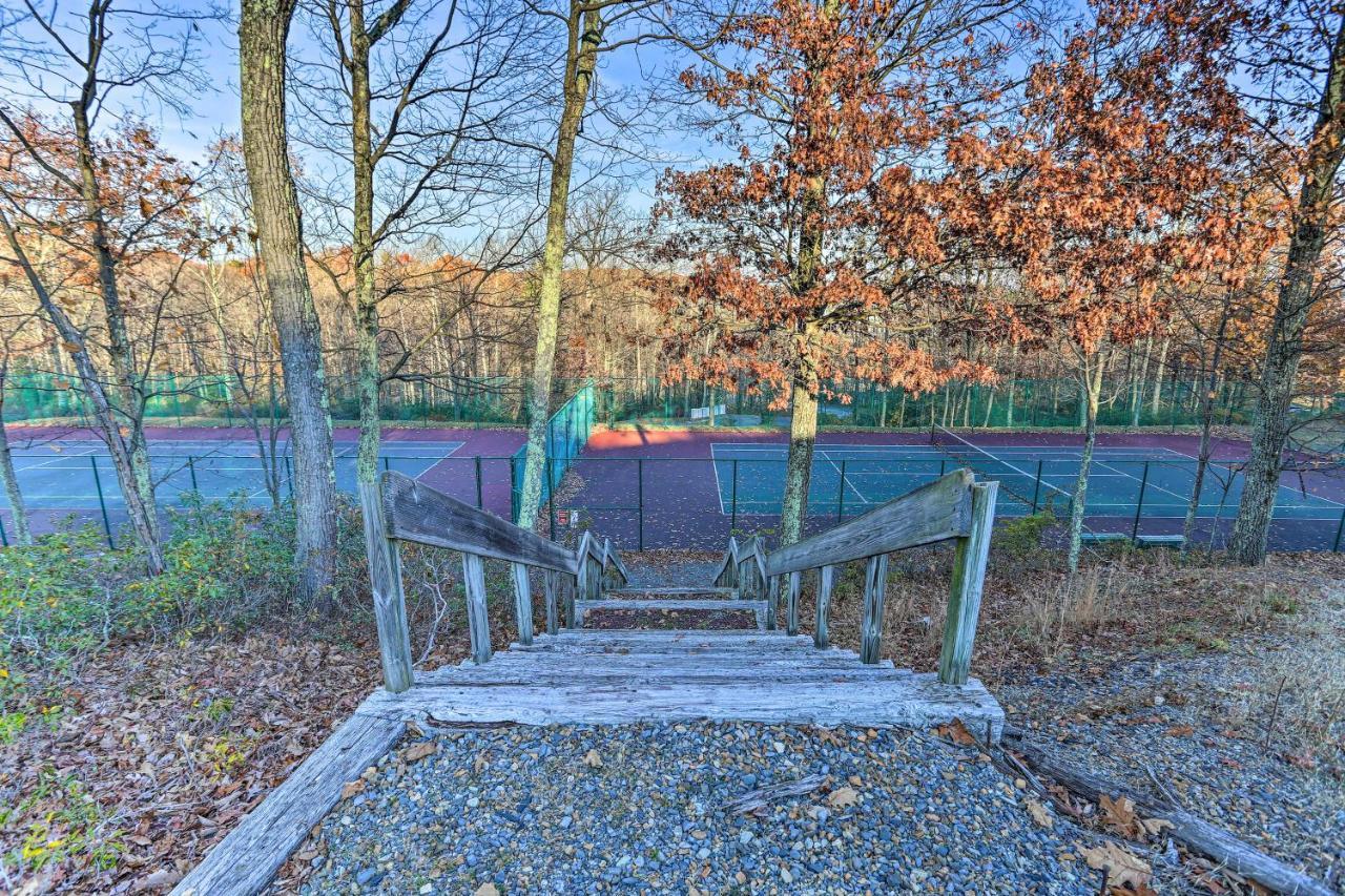 Pocono Retreat, 1 Mi To State Park And Ski Access! แทนเนอร์สวิลล์ ภายนอก รูปภาพ